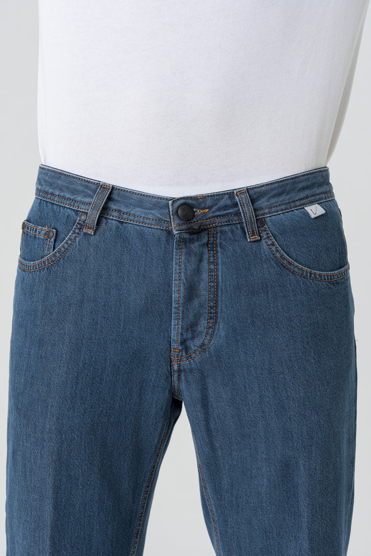 Denim Half Carrot Fit Capri