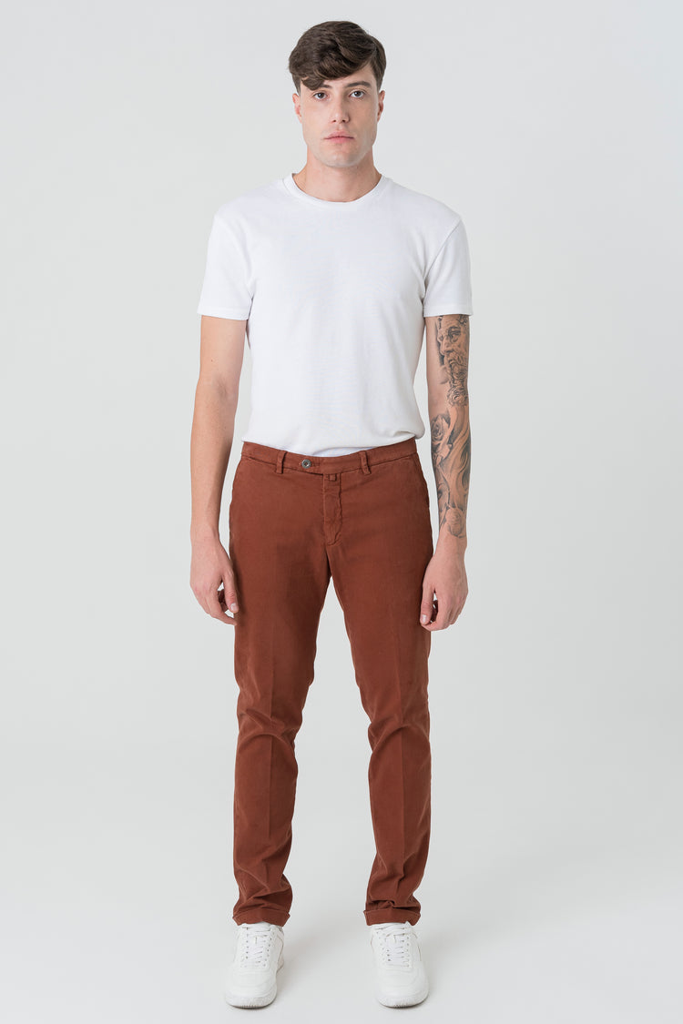 Pantaloni Slim Fit in Gabardine Arancio